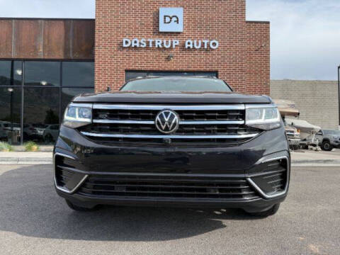 2022 Volkswagen Atlas Cross Sport V6 SEL Premium R-Line 4Motion
