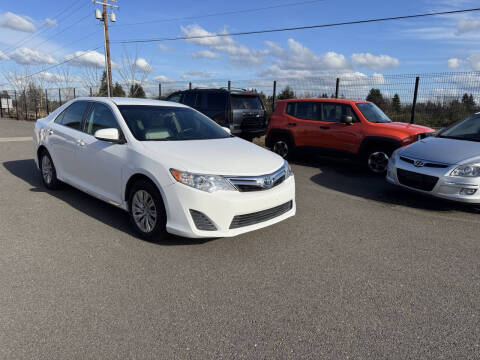 2013 Toyota Camry Hybrid LE