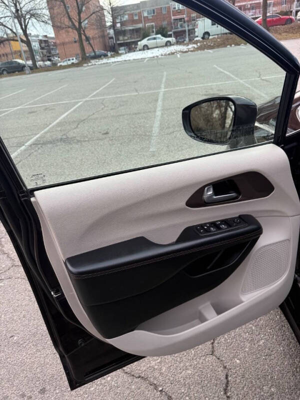 2018 Chrysler Pacifica Touring L