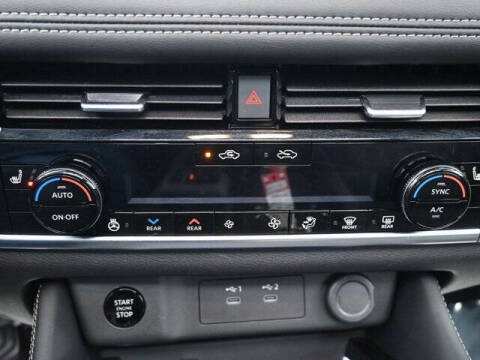 2025 Nissan Rogue Platinum