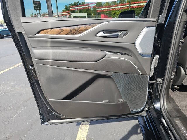 2024 Cadillac Escalade ESV Premium Luxury Platinum