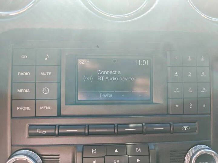 2016 Ford Mustang V6