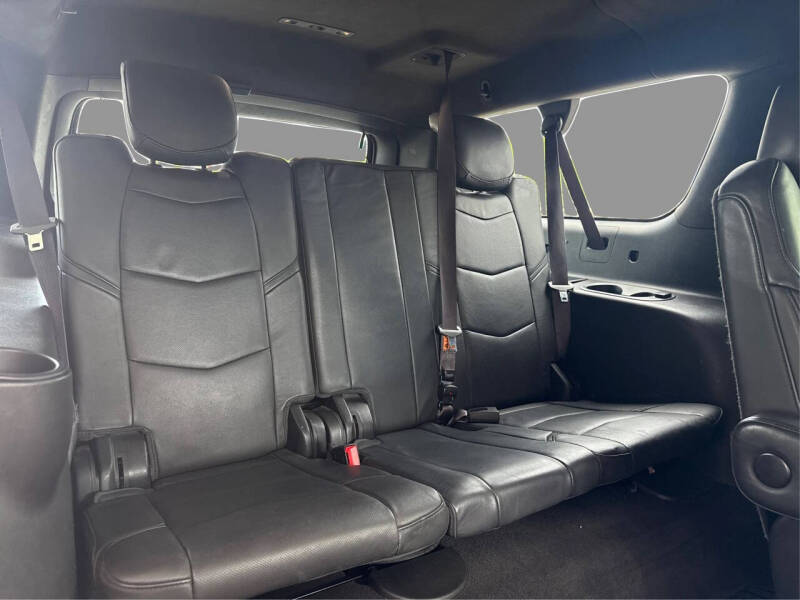 2016 Cadillac Escalade ESV Platinum