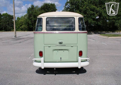 1974 Volkswagen Samba