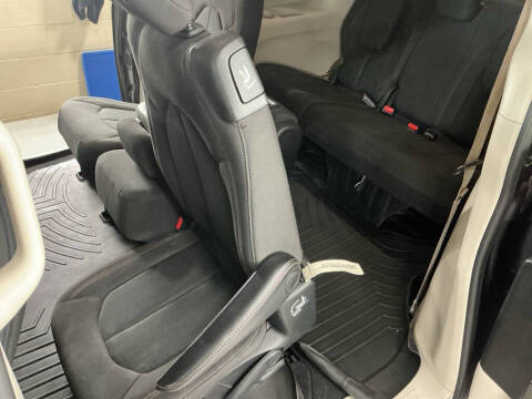 2019 Chrysler Pacifica Touring Plus
