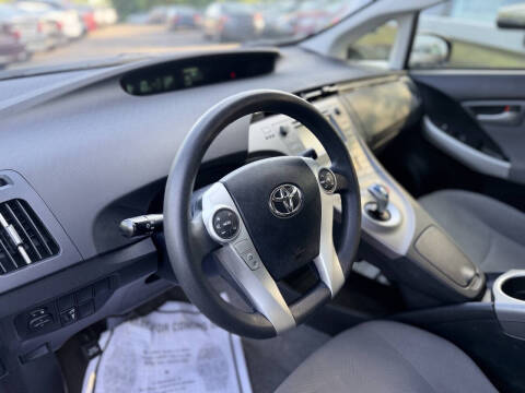 2015 Toyota Prius Two