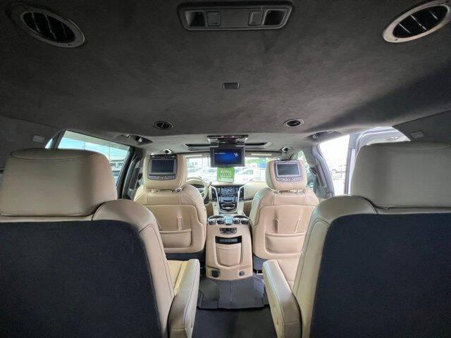 2019 Cadillac Escalade Platinum