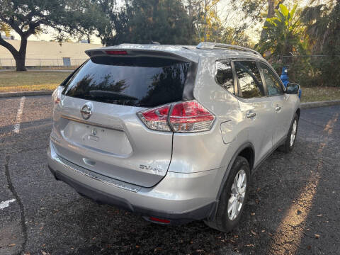 2015 Nissan Rogue SV