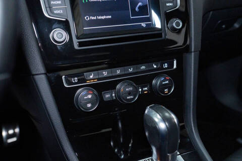 2015 Volkswagen Golf R