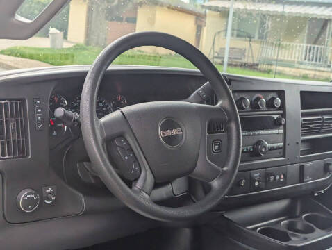 2020 GMC Savana 2500