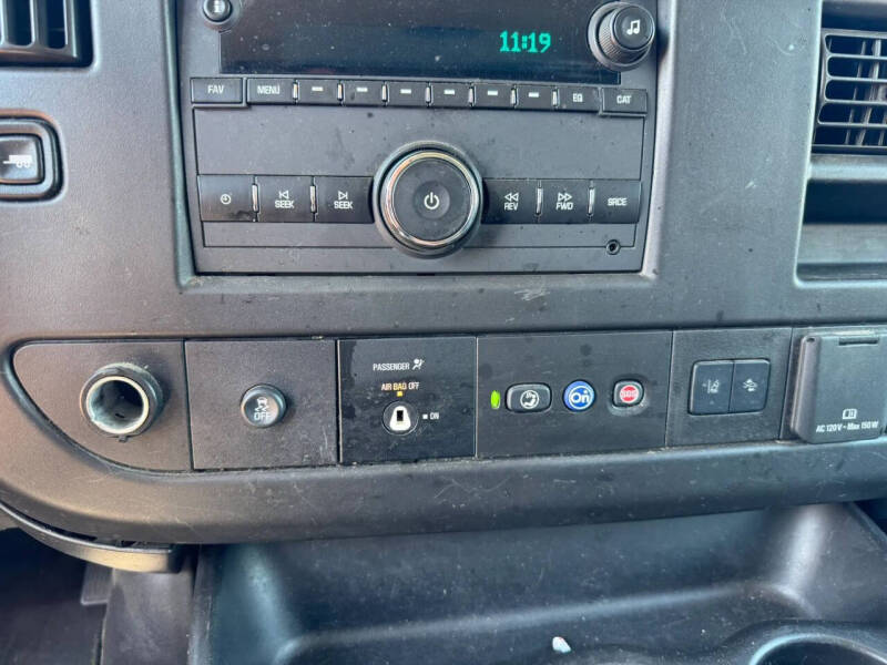 2020 Chevrolet Express 2500