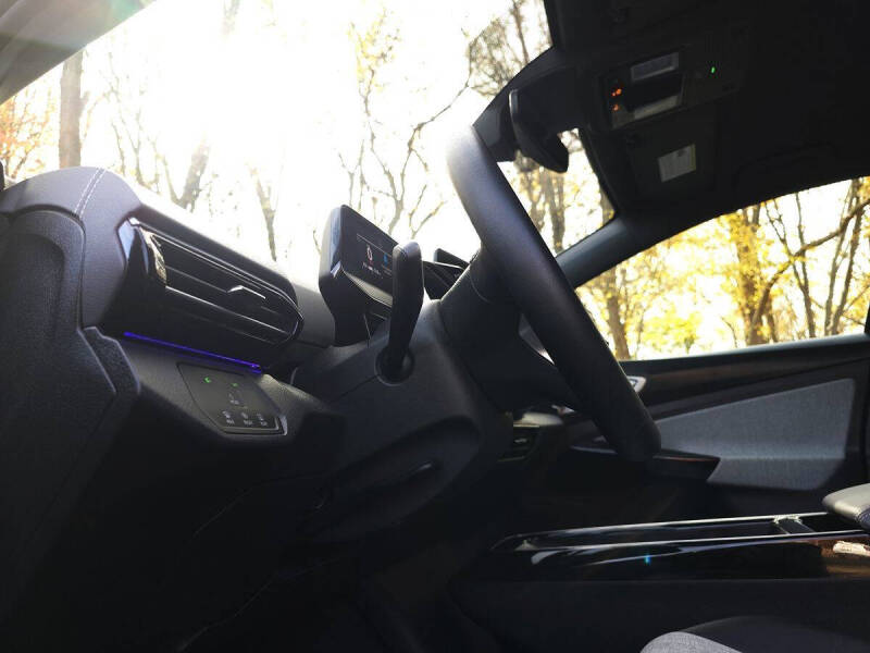 2023 Volkswagen ID.4 Pro