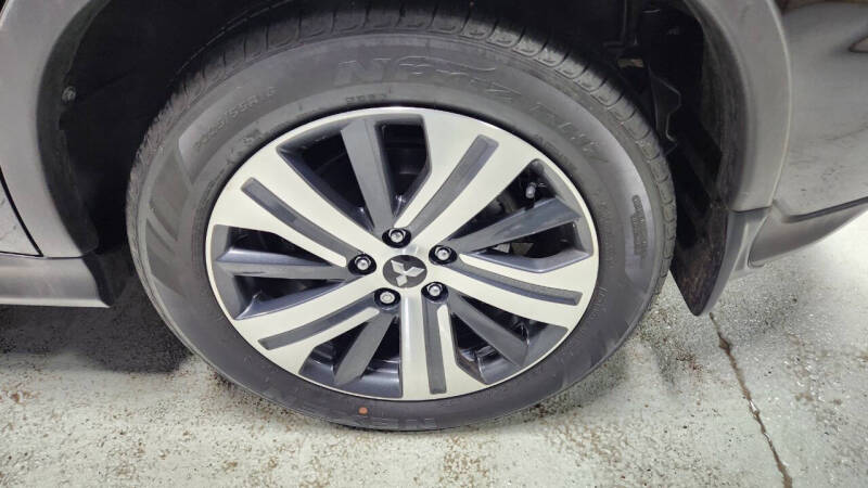 2024 Mitsubishi Outlander Sport ES