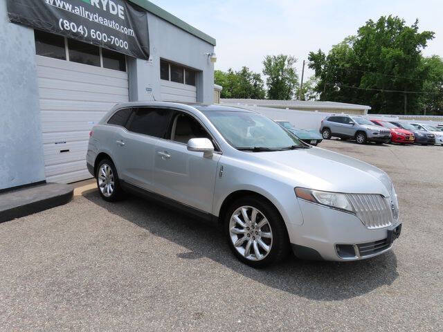 2010 Lincoln MKT