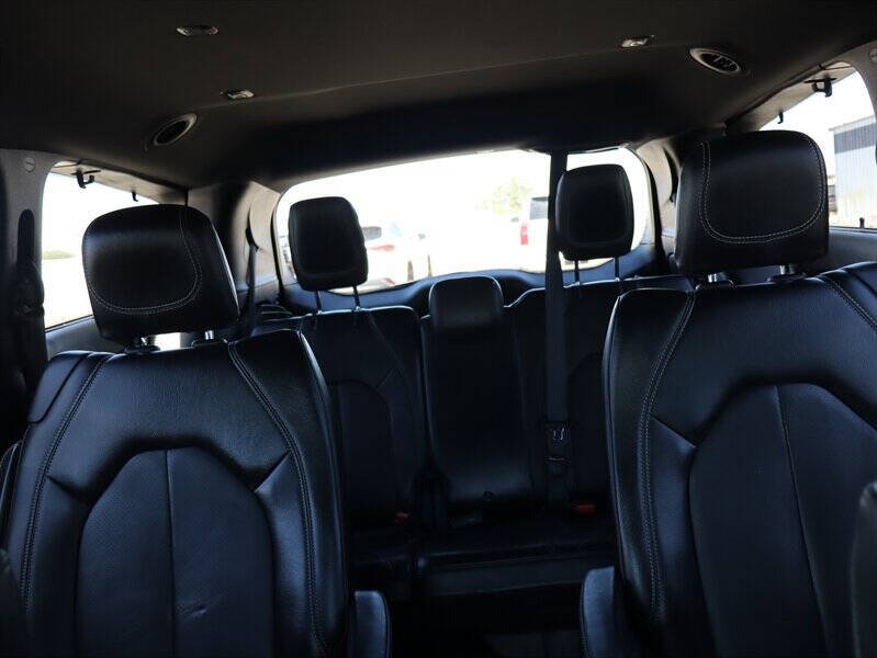 2020 Chrysler Pacifica Touring L Plus