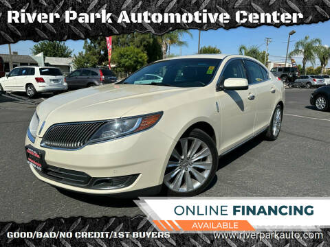 2015 Lincoln MKS for sale at River Park Automotive Center 2 in Fresno CA