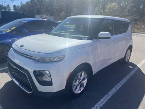 2021 Kia Soul for sale at PHIL SMITH AUTOMOTIVE GROUP - SOUTHERN PINES GM in Southern Pines NC