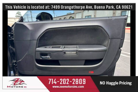 2010 Dodge Challenger SRT8