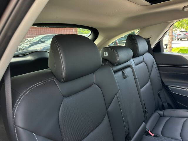 2024 Genesis GV70 2.5T Standard