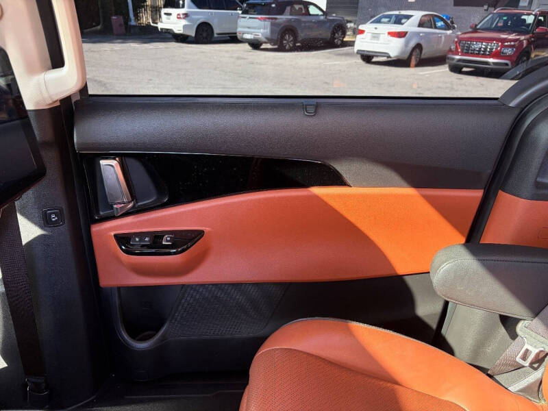 2022 Kia Carnival SX Prestige