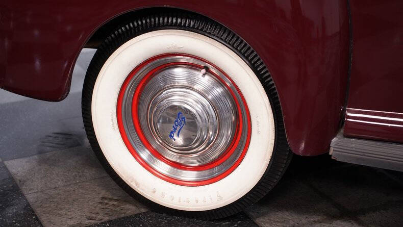 1941 Ford Super Deluxe