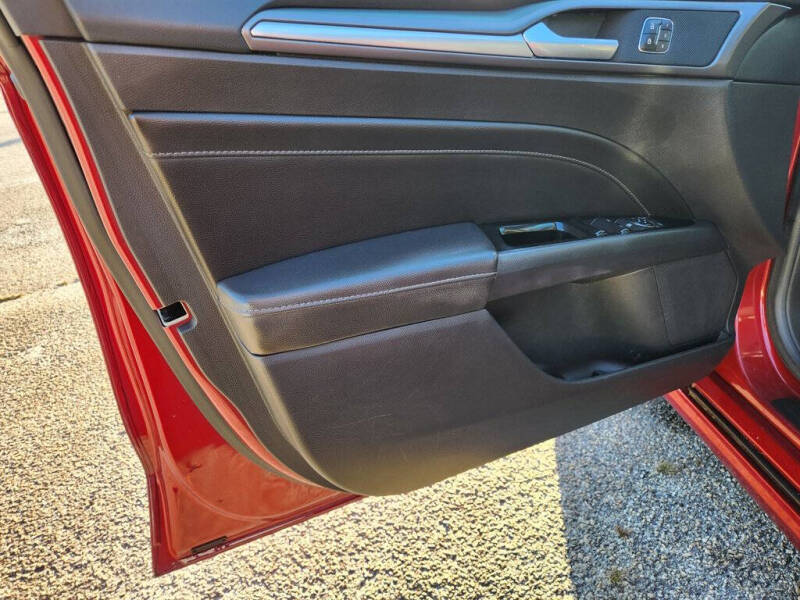 2016 Ford Fusion Energi Titanium