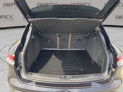 2023 Porsche Macan S