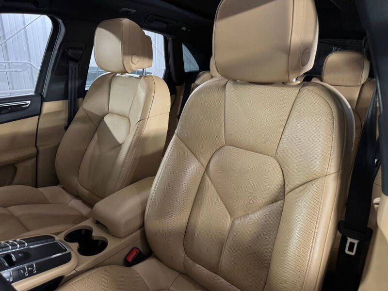2018 Porsche Macan
