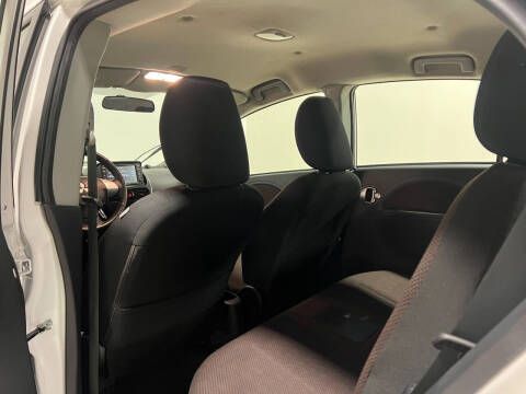 2012 Mitsubishi i-MiEV SE