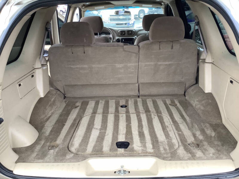 2004 Chevrolet TrailBlazer LS