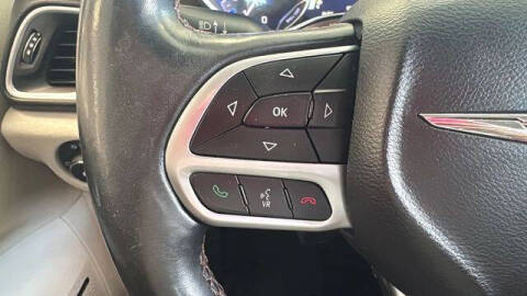 2017 Chrysler Pacifica Touring-L Plus