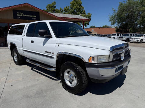 2000 Dodge Ram 1500 SLT