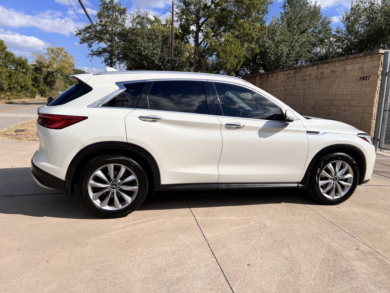 Used Car 2020 Infiniti Qx50  Luxe 4dr Crossover For Sale Under $20,000 In Austin, Texas