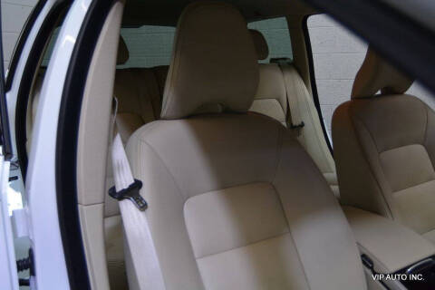 2015 Volvo XC70 T5 Drive-E Premier