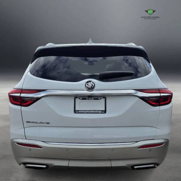 2020 Buick Enclave Essence