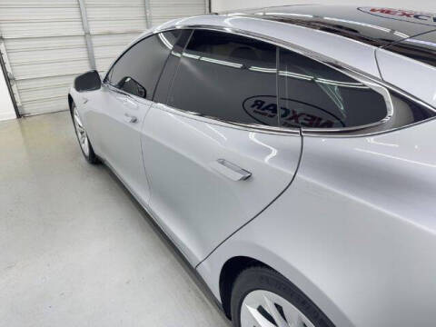2015 Tesla Model S