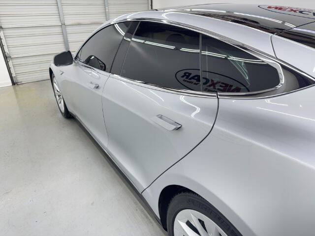 2015 Tesla Model S