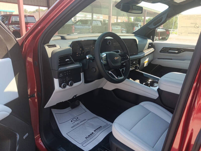 2025 Chevrolet Suburban Premier