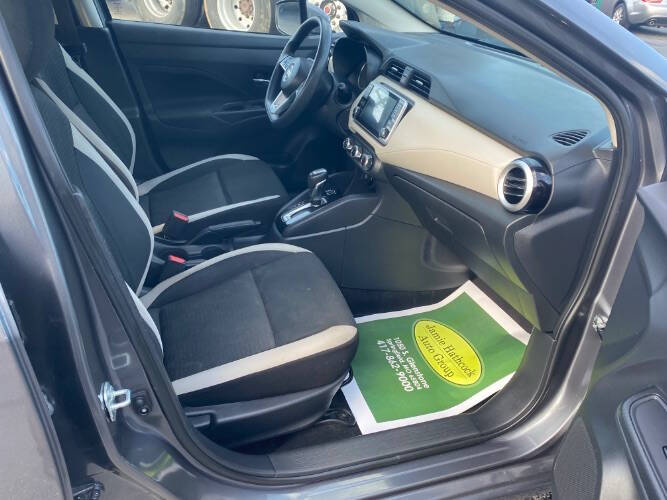 2021 Nissan Versa SV