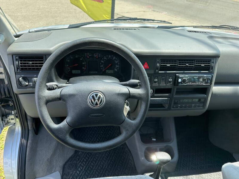 2003 Volkswagen EuroVan MV
