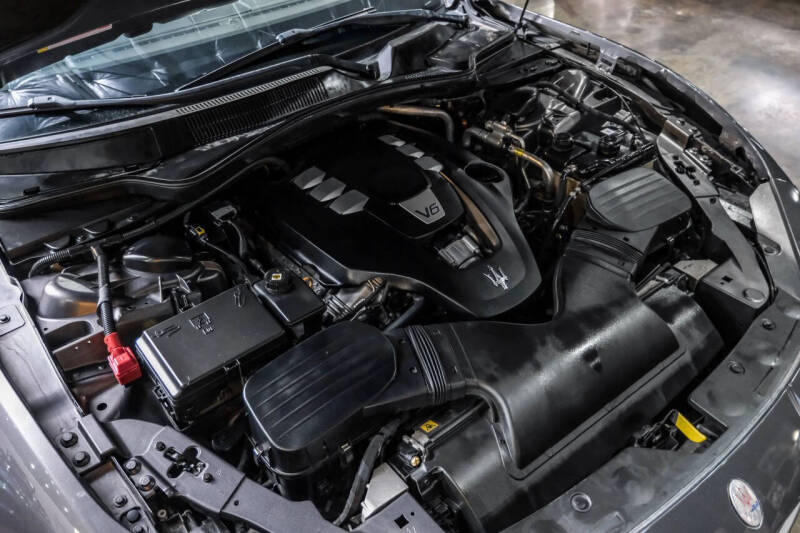 2016 Maserati Ghibli