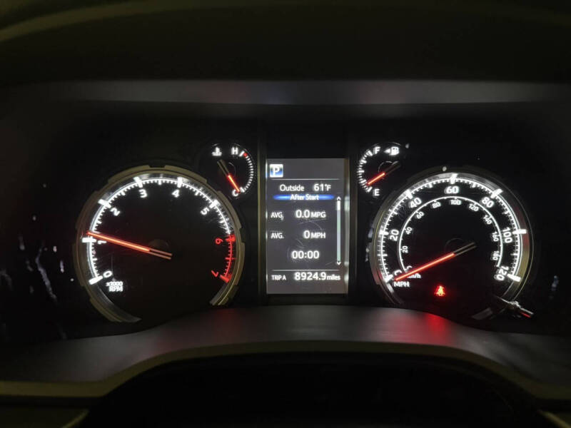 2022 Toyota 4Runner TRD Off-Road