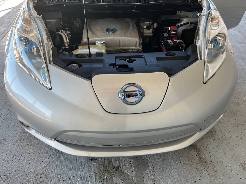 2013 Nissan LEAF for sale at Auto Haus Imports in Grand Prairie, TX