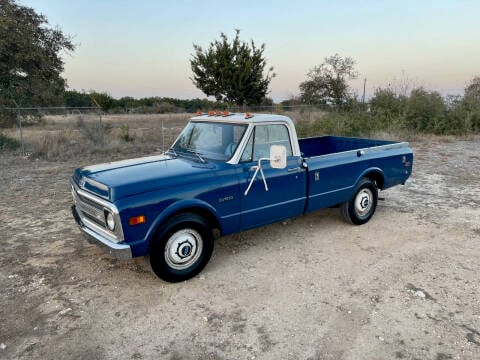 1969 Chevrolet C/K 20 Series for sale at DISCOUNT DIESELS LLC in Liberty Hill TX