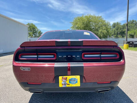 2020 Dodge Challenger SXT