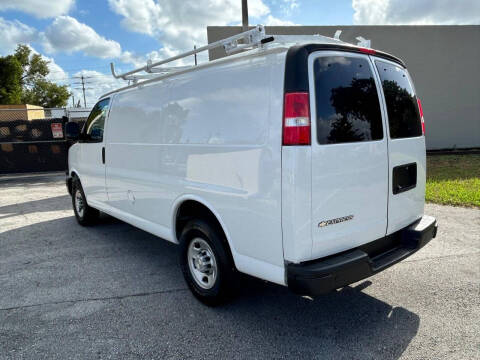 2020 Chevrolet Express 2500