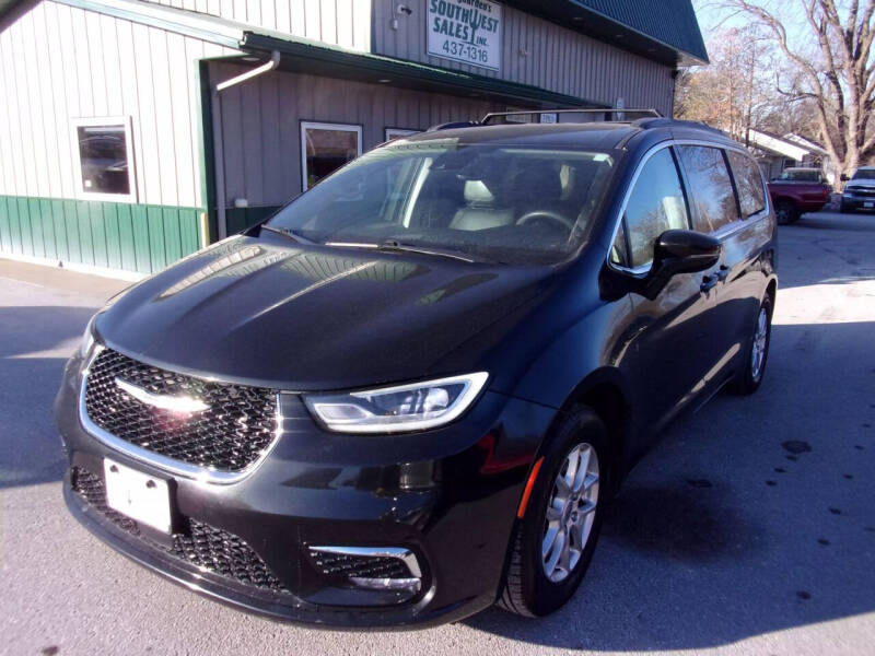 2022 Chrysler Pacifica Touring L