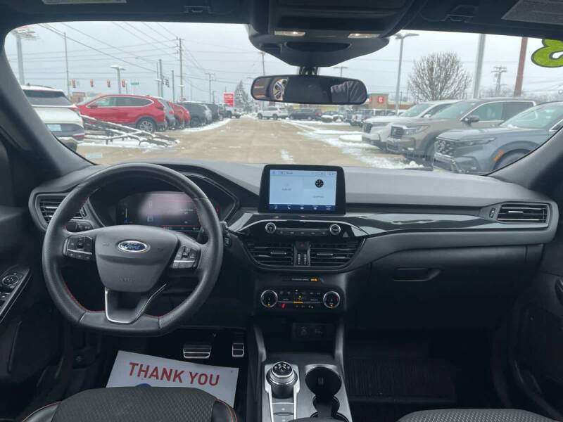 2023 Ford Escape ST-Line