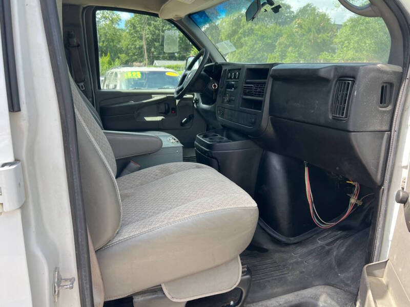2012 Chevrolet Express 2500