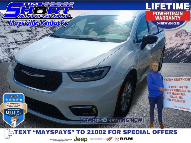 2026 Chrysler Pacifica Select's photo